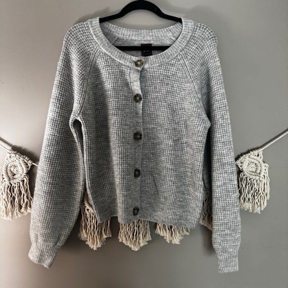 GAP Sweaters - GAP Women's Grey Waffle Knit Cardigan - Size Small Tall